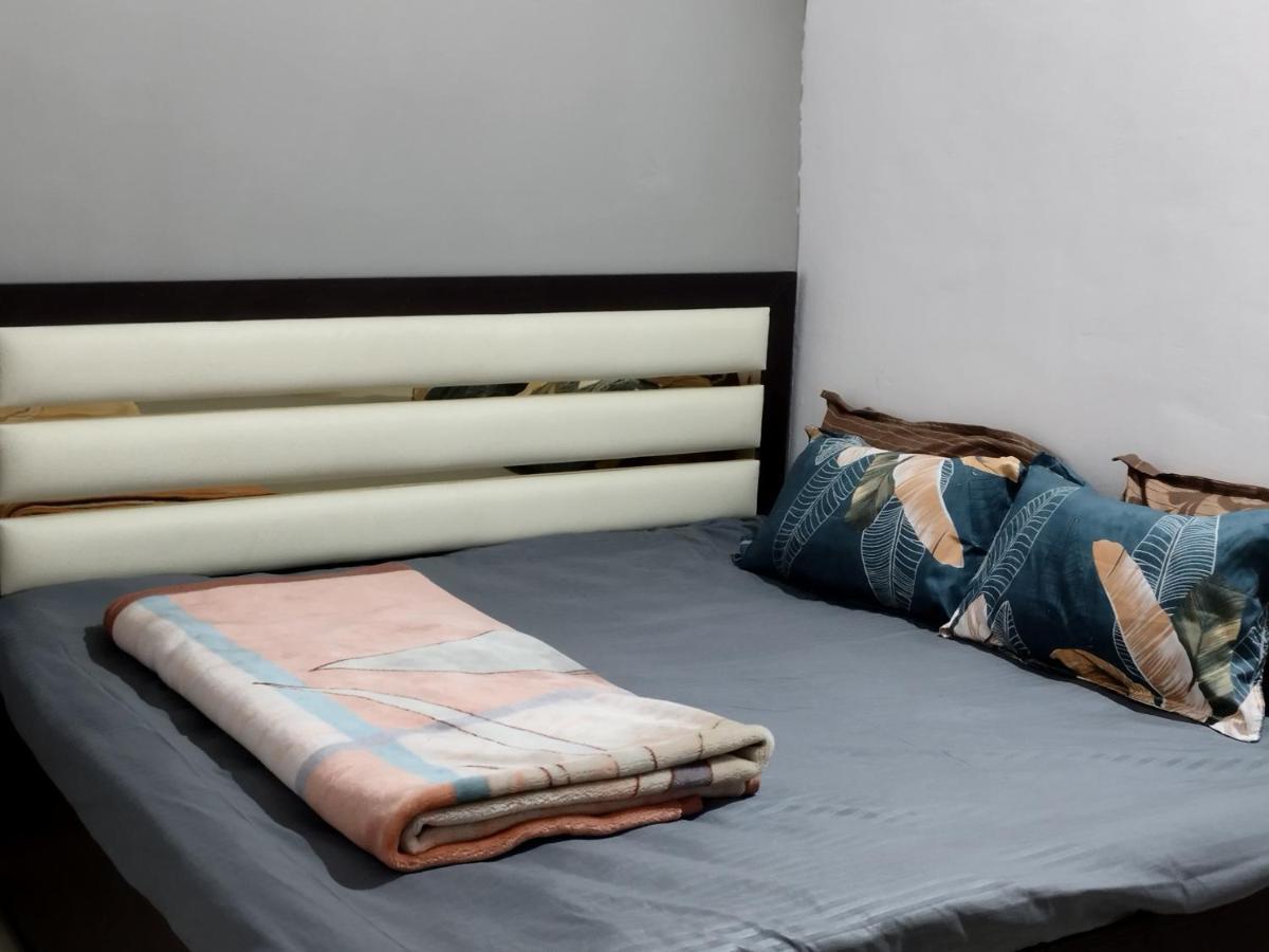 Kalpeshwar Homestay Удджайн Экстерьер фото